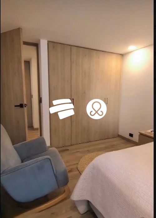 Apartamento de 3 alcobas en venta en El Castillo, Medellín, 137 m² · foto 6 de 20