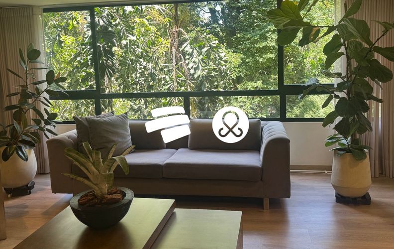 Apartamento de 3 alcobas en venta en El Castillo, Medellín, 137 m² · foto 15 de 20
