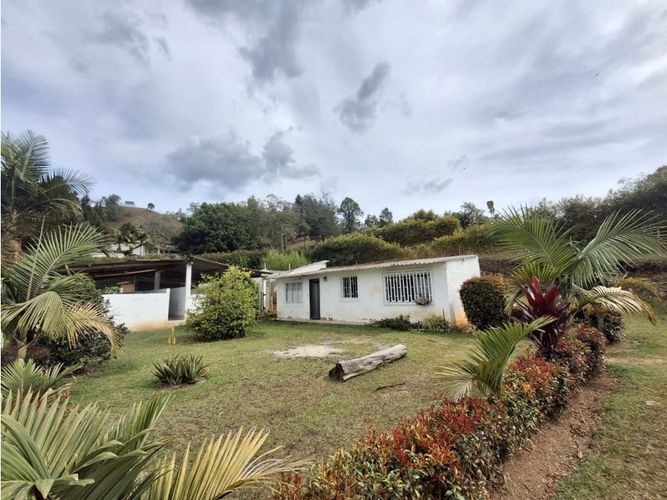 Casa de 3 alcobas en arriendo en San Jose, Guarne · foto 11 de 18