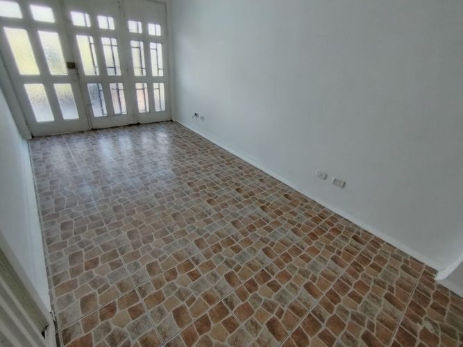 Local en arriendo en Puerta Del Sol, Manizales, 22 m² · foto 2 de 14