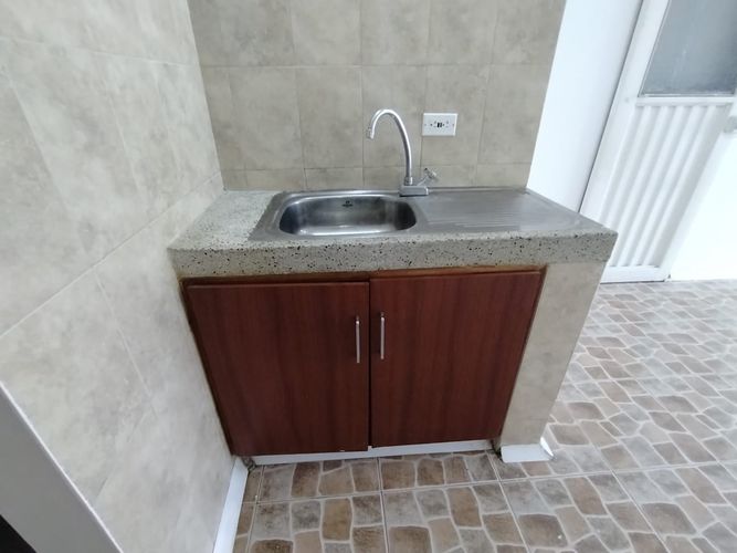 Local en arriendo en Puerta Del Sol, Manizales, 22 m² · foto 5 de 14