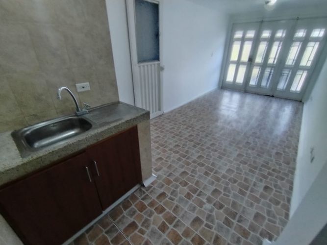 Local en arriendo en Puerta Del Sol, Manizales, 22 m² · foto 13 de 14