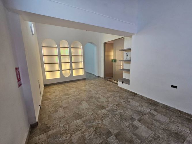 Local en arriendo en Cabecera Del Llano, Bucaramanga, 100 m² · foto 2 de 7