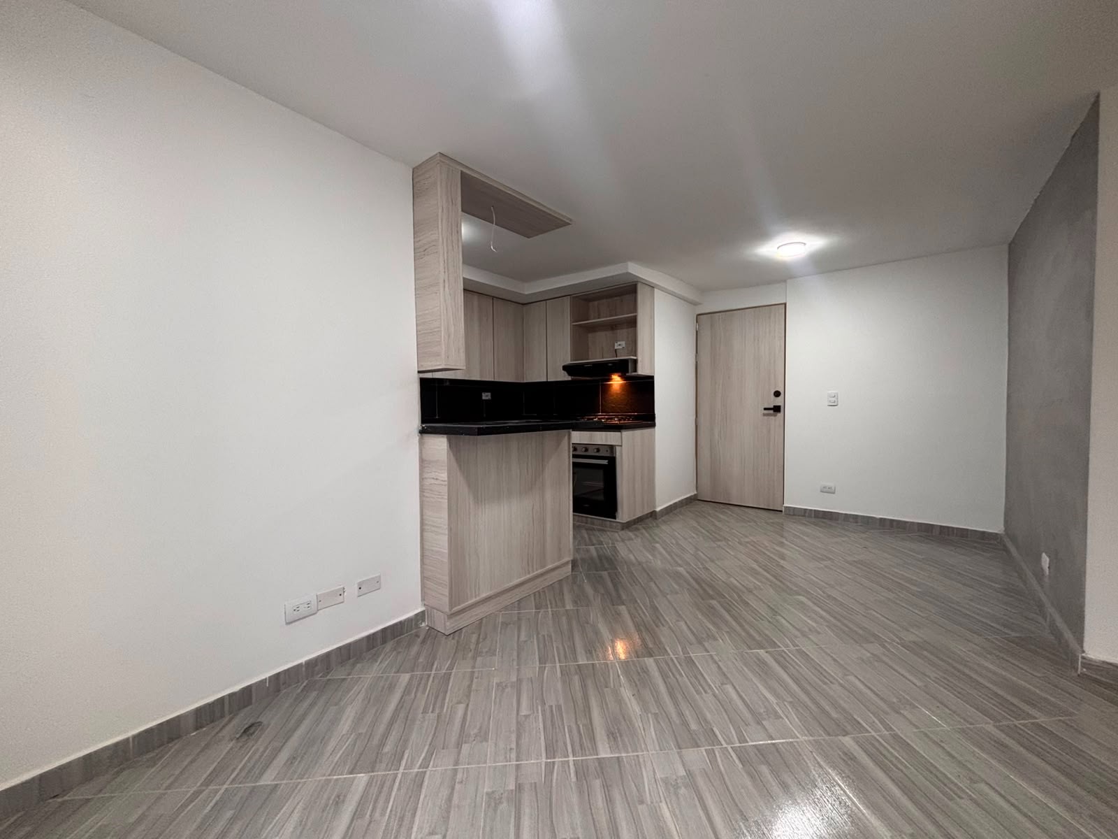 Apartamento en venta en Samaria Robles Del Sur, Itagüí · foto 2 de 24