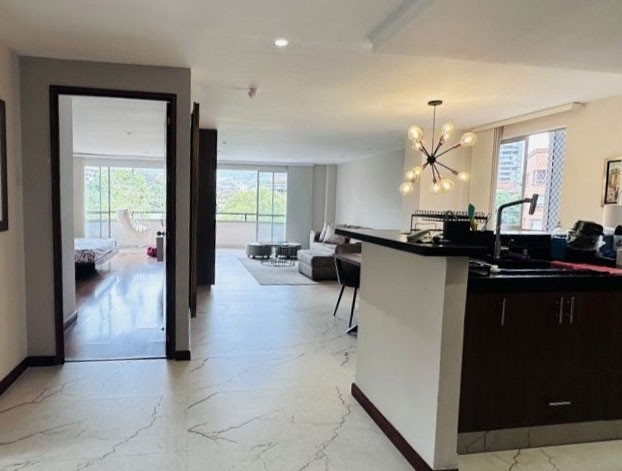 Apartamento en venta en Loma Benedictinos, Envigado · foto 7 de 15
