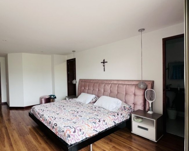 Apartamento en venta en Loma Benedictinos, Envigado · foto 8 de 15