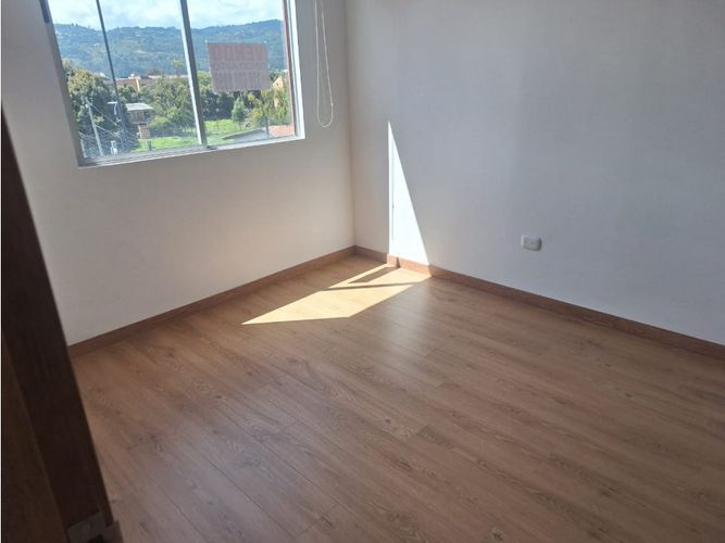 Apartamento de 1 alcoba en venta en Cc Fontanar, Chía, 36 m² · foto 5 de 8