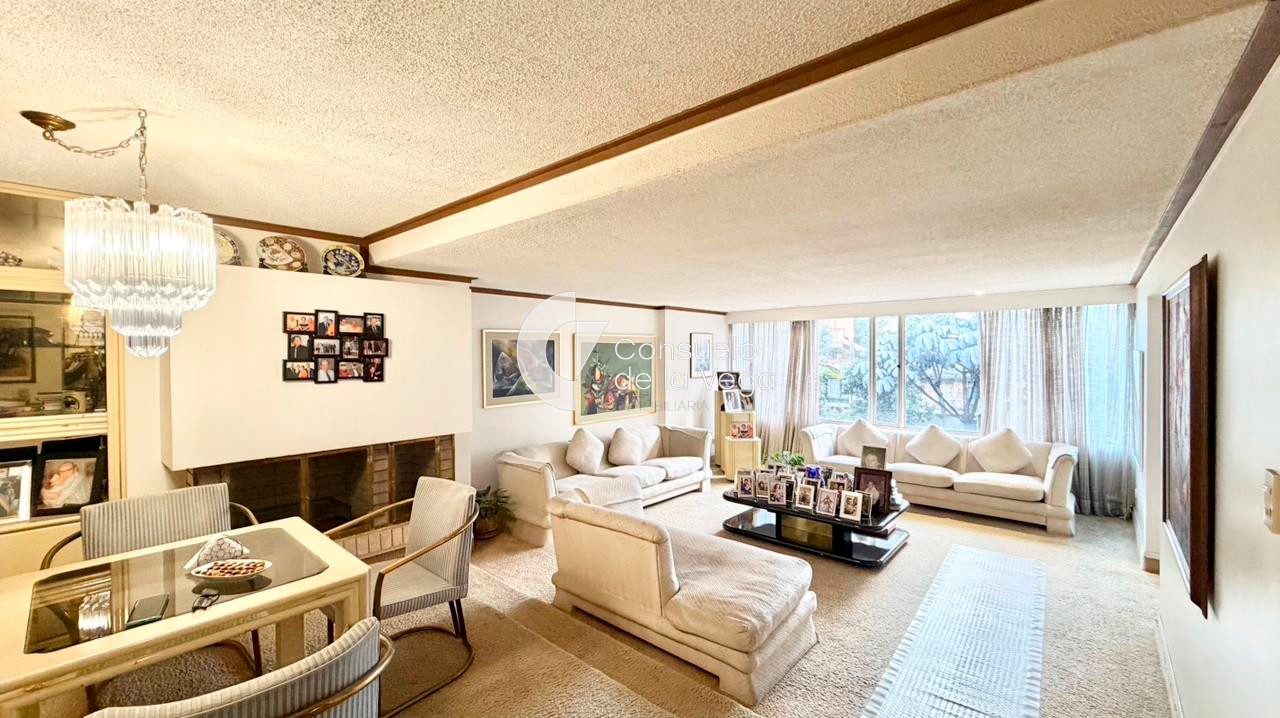 Apartamento de 4 habitaciones en venta en Chicó Reservado, Bogotá — imagen 1 de 10