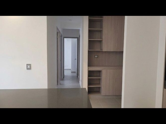 Apartamento de 3 alcobas en venta en San Jose Obrero, Bello, 71 m² · foto 4 de 12