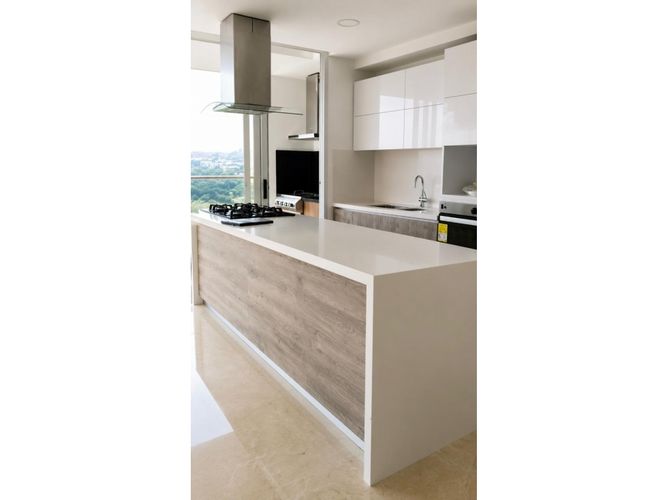 Apartamento de 4 alcobas en venta en Ciudad Jardin, Cali, 147 m² · foto 1 de 13