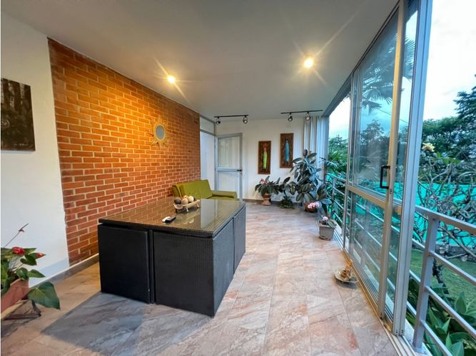 Casa de 3 alcobas en venta en La Pradera, Medellín, 198 m² · foto 11 de 18