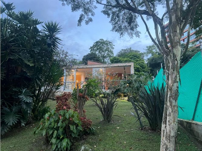 Casa de 3 alcobas en venta en La Pradera, Medellín, 198 m² · foto 18 de 18