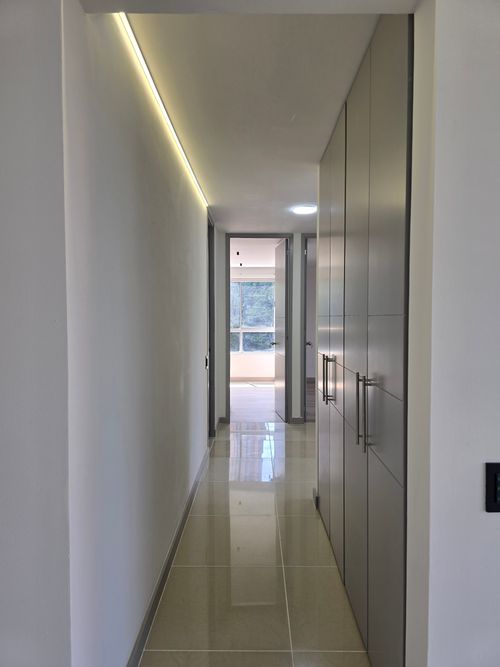 Apartamento de 4 alcobas en venta en Castropol, Medellín, 116 m² · foto 10 de 20