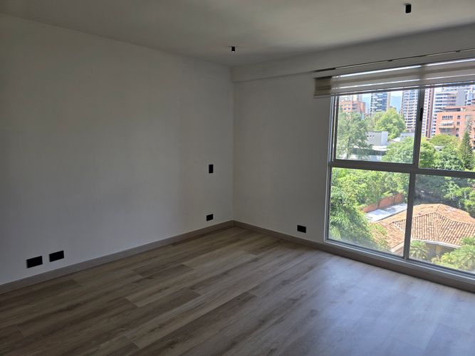Apartamento de 4 alcobas en venta en Castropol, Medellín, 116 m² · foto 11 de 20