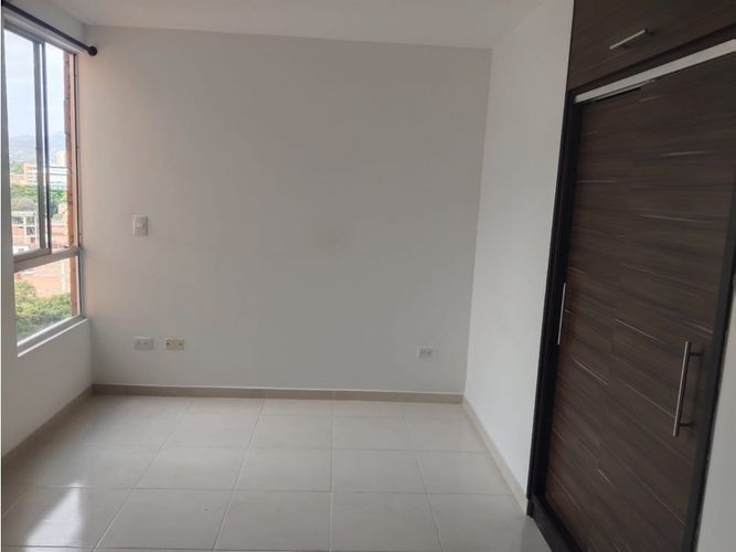 Apartamento de 3 alcobas en venta en Bello Horizonte, Bello, 60 m² · foto 5 de 12