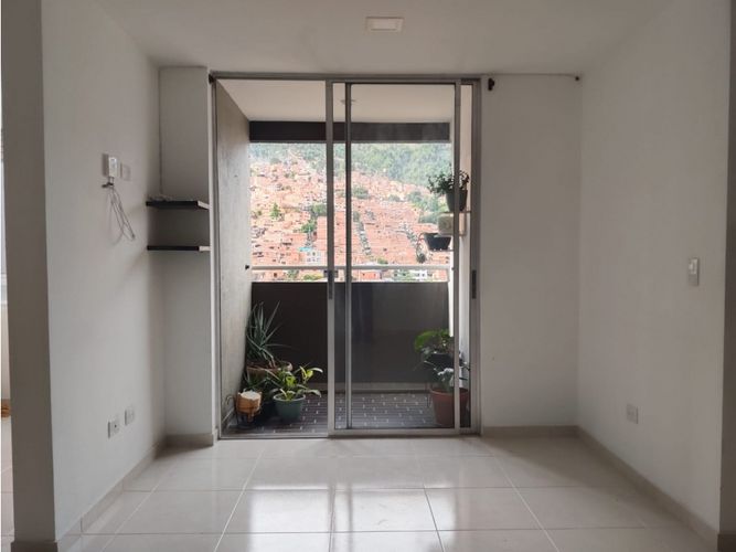 Apartamento de 3 alcobas en venta en Bello Horizonte, Bello, 60 m² · foto 7 de 12