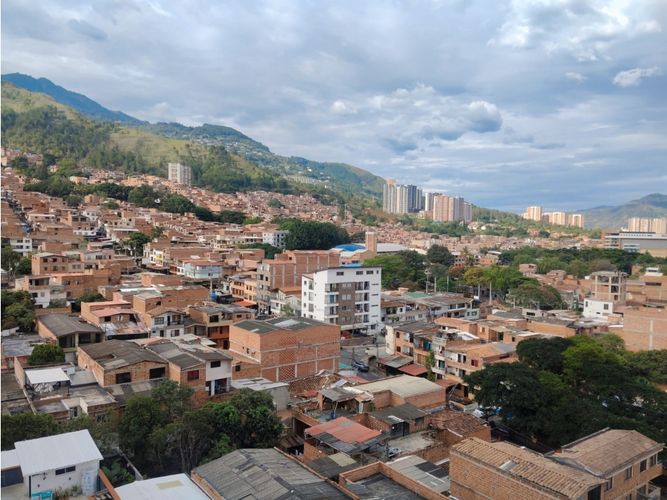 Apartamento de 3 alcobas en venta en Bello Horizonte, Bello, 60 m² · foto 10 de 12