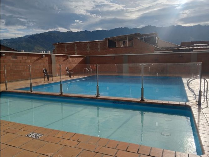 Apartamento de 3 alcobas en venta en Bello Horizonte, Bello, 60 m² · foto 12 de 12
