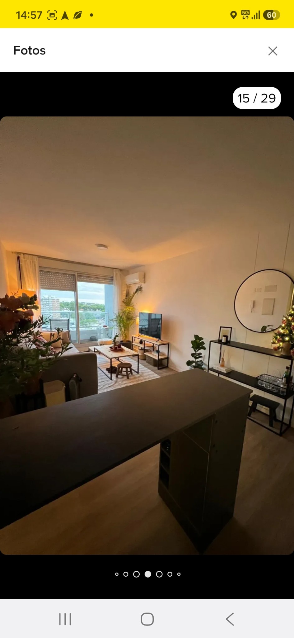 Exclusivo apartamento de 1 dormitorio en alquiler en Malvín: Terraza privada y vistas panorámicas que te cautivarán.