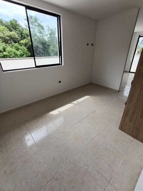 Apartamento de 2 alcobas en venta en Altos De La Campiña, Girón, 50 m² · foto 3 de 8