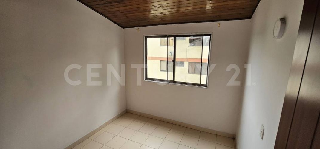 Apartamento de 3 alcobas en venta en Brisas De Los Alamos, Yumbo, 70 m² · foto 3 de 5