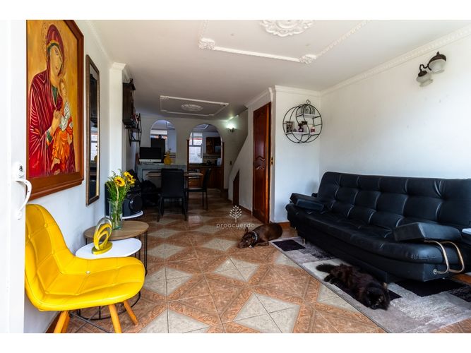 Casa de 3 alcobas en venta en Rodeo Alto, Medellín, 120 m² · foto 2 de 18