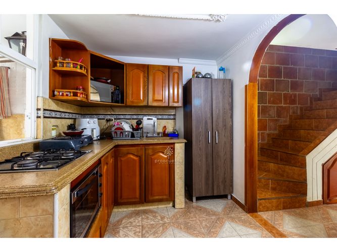 Casa de 3 alcobas en venta en Rodeo Alto, Medellín, 120 m² · foto 5 de 18