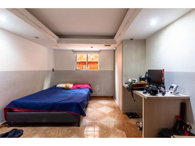 Casa de 3 alcobas en venta en Rodeo Alto, Medellín, 120 m² · foto 9 de 18
