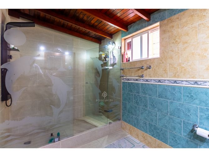 Casa de 3 alcobas en venta en Rodeo Alto, Medellín, 120 m² · foto 13 de 18