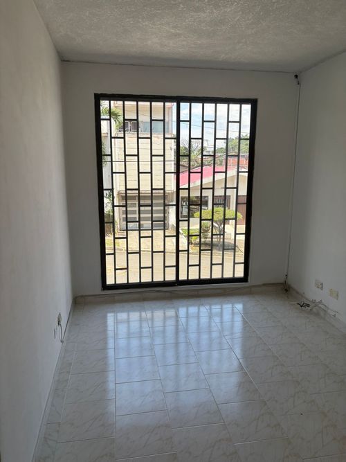 Apartamento de 3 alcobas en venta en El Bosque, Cali, 101 m² · foto 8 de 20