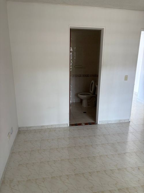 Apartamento de 3 alcobas en venta en El Bosque, Cali, 101 m² · foto 11 de 20