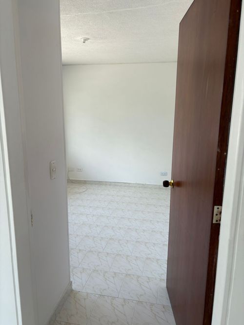 Apartamento de 3 alcobas en venta en El Bosque, Cali, 101 m² · foto 17 de 20