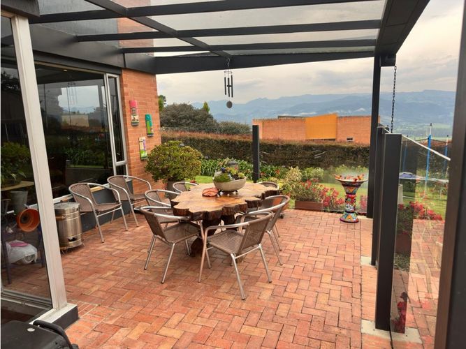 Casa de 4 alcobas en venta en Aposentos, Sopó, 270 m² · foto 17 de 20