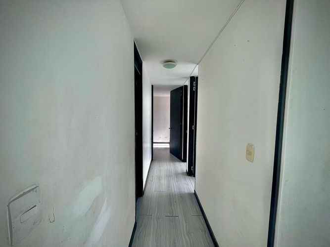 Apartamento de 3 alcobas en venta en Topacio, Ibagué, 62 m² · foto 11 de 21