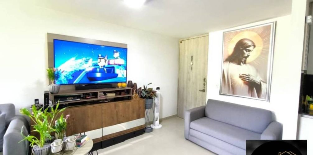 Apartamento en venta en El Poblado, Medellín · foto 4 de 10
