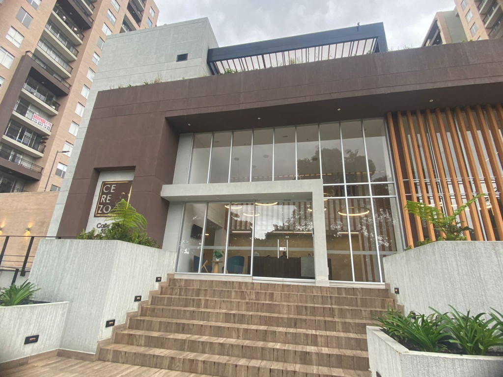 Apartamento en venta en Mirandela, Bogotá · foto 2 de 17