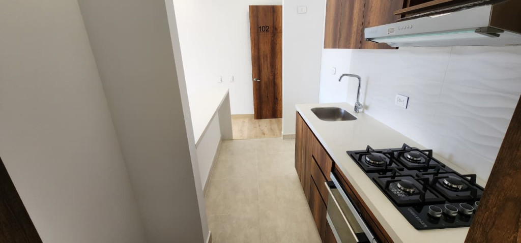 Apartamento en venta en Mirandela, Bogotá · foto 4 de 17
