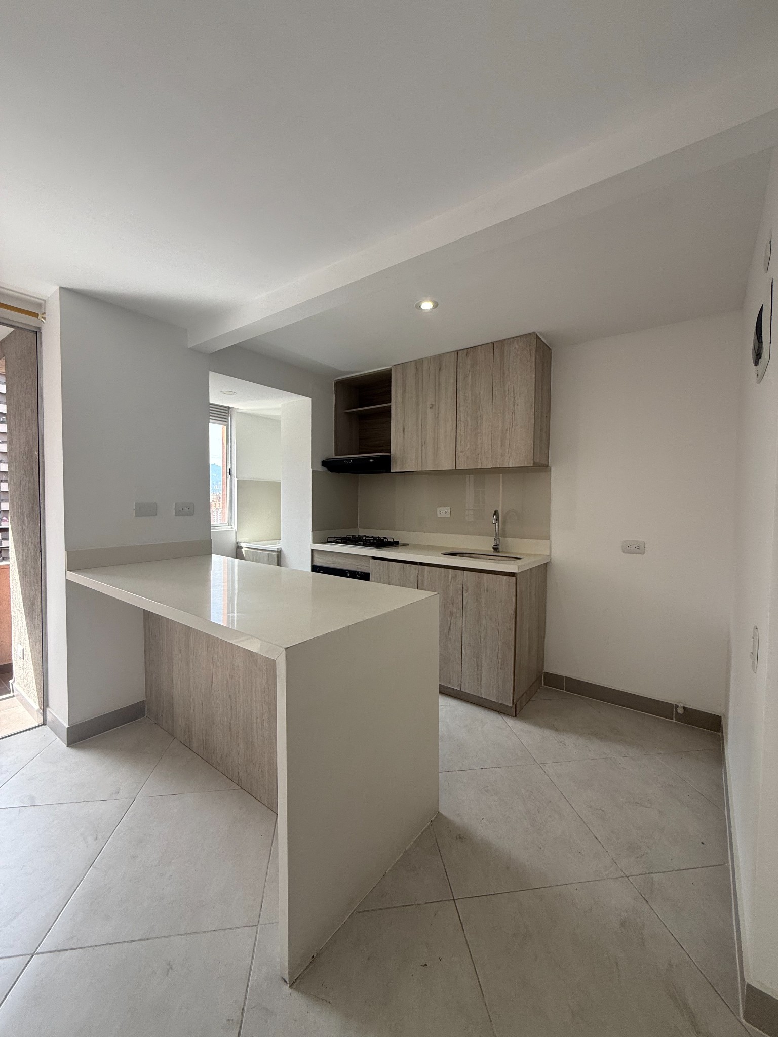 Apartamento en venta en San German, Medellín · foto 2 de 24