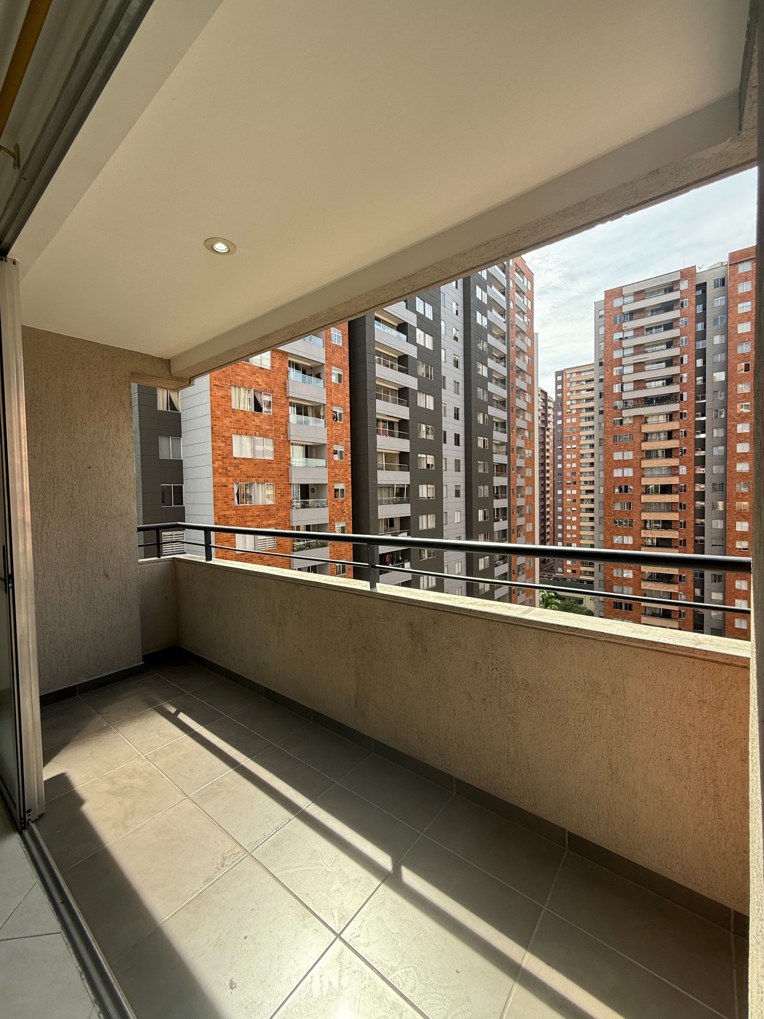Apartamento en venta en San German, Medellín · foto 6 de 24