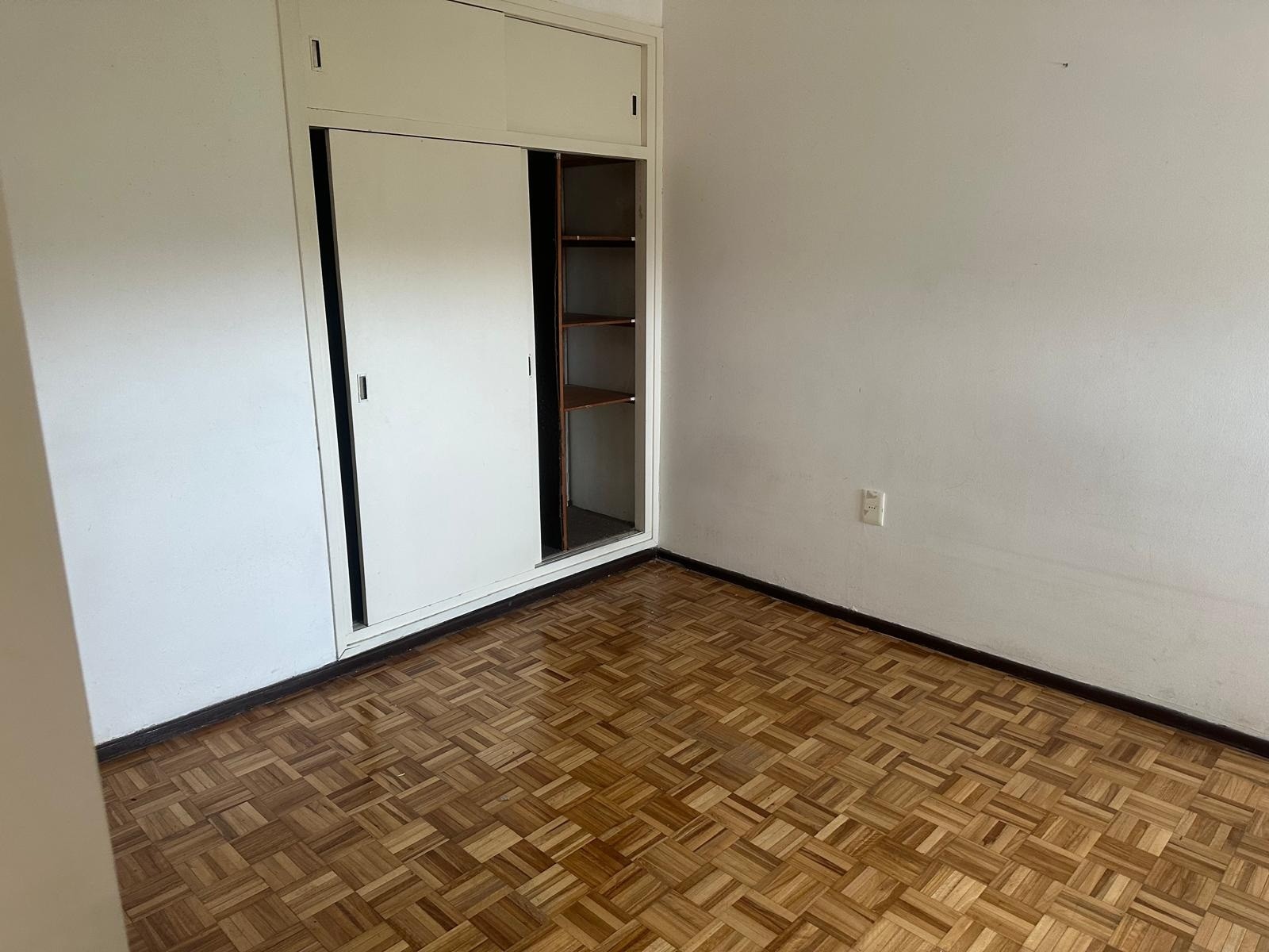 ALQUILER EN PARQUE BATLLE, 2 DORMITORIOS, PISO 8 AL FRENTE, TERRAZA LAVADERO, GARAJE INCLUIDO · Foto 7