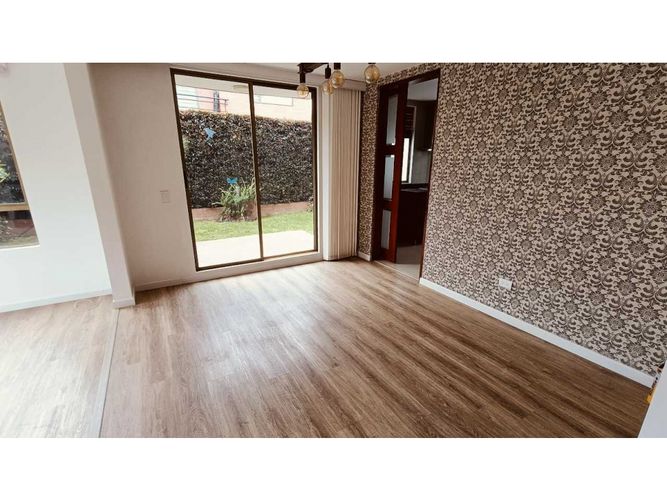 Casa de 3 alcobas en venta en Cr La Luna, Chía, 164 m² · foto 4 de 24