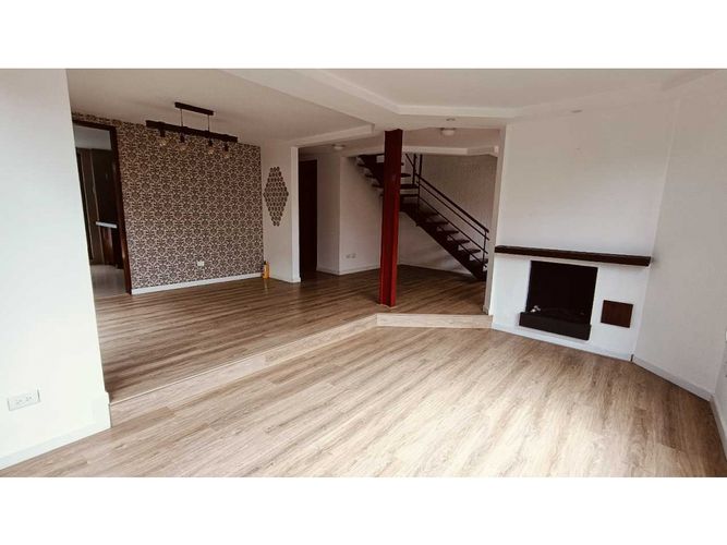 Casa de 3 alcobas en venta en Cr La Luna, Chía, 164 m² · foto 6 de 24