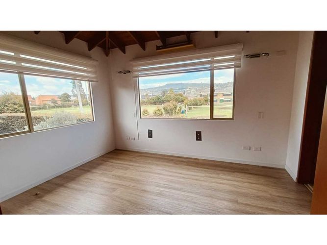 Casa de 3 alcobas en venta en Cr La Luna, Chía, 164 m² · foto 22 de 24