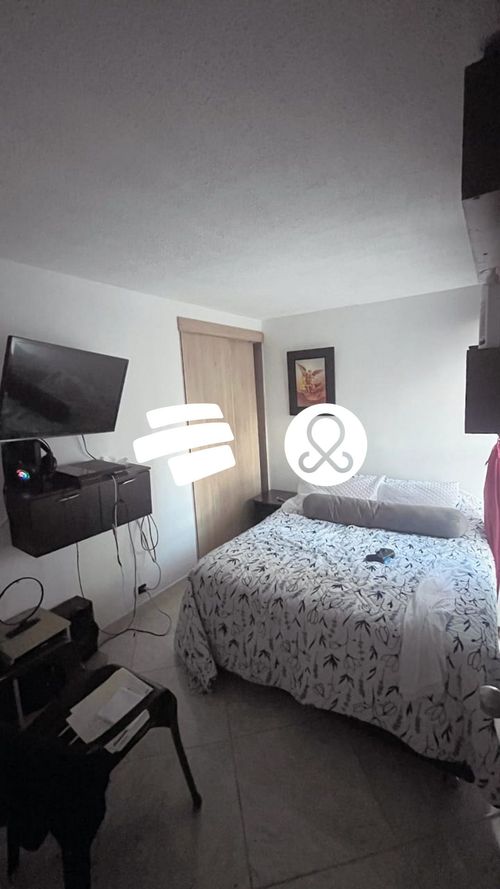 Apartamento de 3 alcobas en venta en La Milagrosa, Medellín, 112 m² · foto 8 de 18