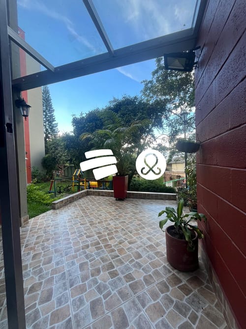 Apartamento de 3 alcobas en venta en La Milagrosa, Medellín, 112 m² · foto 16 de 18