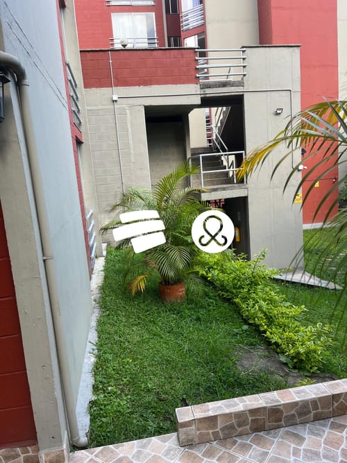 Apartamento de 3 alcobas en venta en La Milagrosa, Medellín, 112 m² · foto 18 de 18
