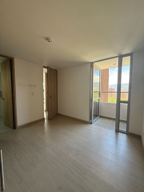 Apartamento en venta en Altamira, Medellín · foto 14 de 24
