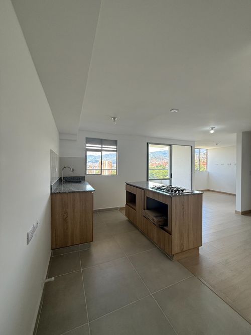 Apartamento en venta en Altamira, Medellín · foto 9 de 24
