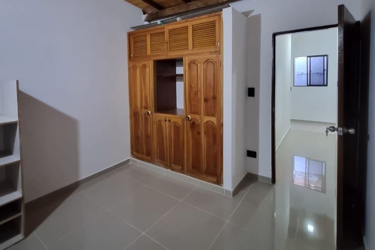 Casa de 3 alcobas en venta en La Mina, Envigado, 92 m² · foto 9 de 24