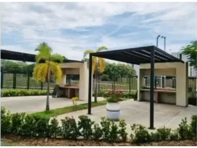 Apartamento de 2 alcobas en venta en Las Palmas, Girardot, 56 m² · foto 12 de 13